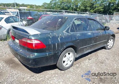 1999 Honda Accord Lx z USA, uszkodzony, nr VIN 1HGCG6653XA095626